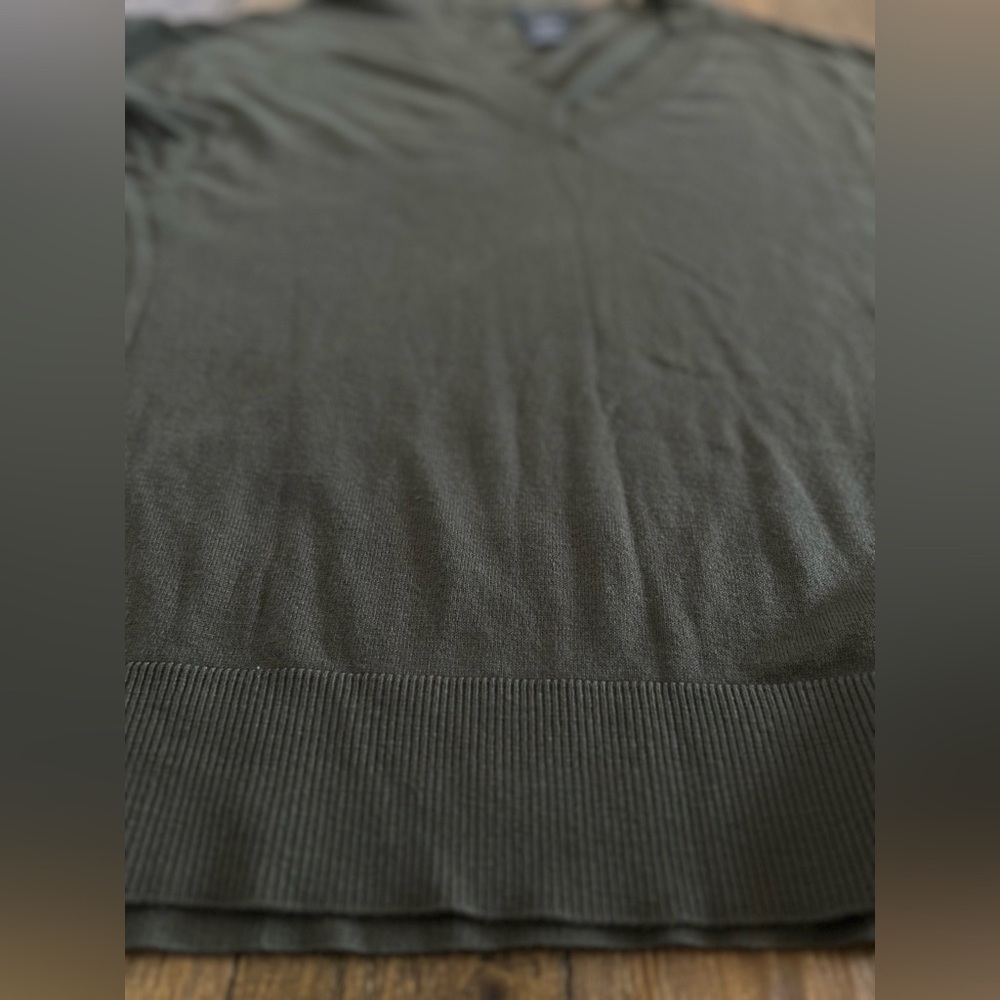 Matty M Olive Green Women’s VNeck Sweater with Side Slits Long Sleeve - Picture 5 of 11